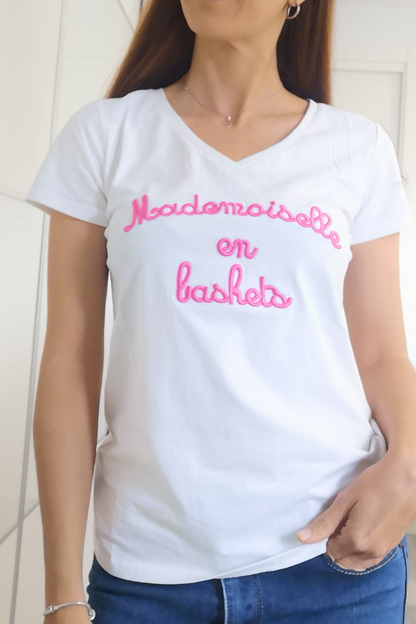 Camiseta Mademoiselle letras rosas